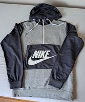 Kapuzenpulli von NIKE Gr. S Bayern - Sand a. Main Vorschau