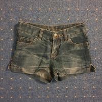 Schlichte Stonewashed Denim Jeans Shorts Größe 140/146 Bremen - Vegesack Vorschau