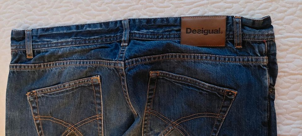 Jeans von Desigual in Centrum