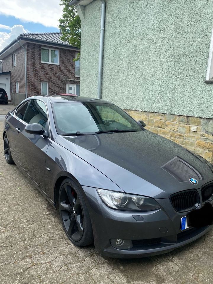 BMW 330i Coupé - in Lippstadt