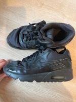 Air Max in schwarz Nordrhein-Westfalen - Marl Vorschau
