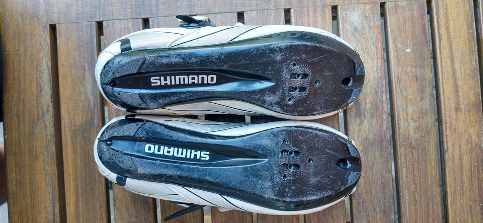 Shimano R087 Schuhe 47 wie 45 MTB und Rennrad in Rodenberg