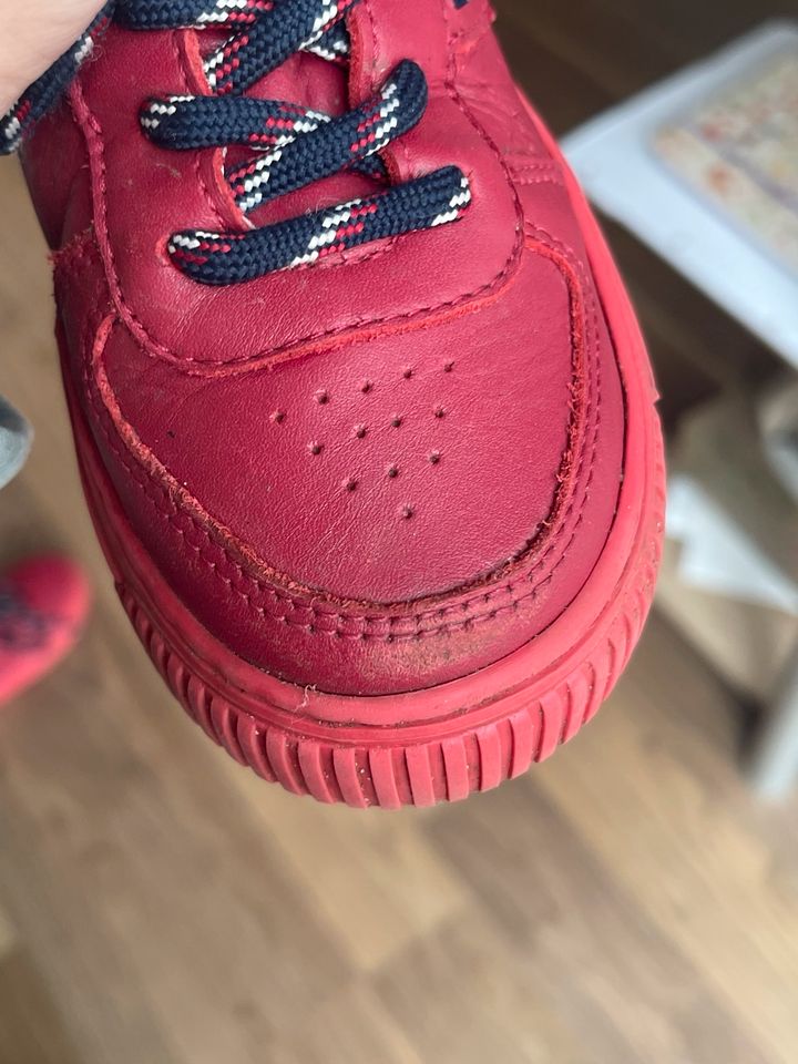 Emporio Armani Schuhe Sneaker Kinder, Gr. 28, Rot in Berlin