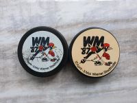 2 Eishockey Pucks WM 1987, je 30 €, made in Czechoslovakia Nordrhein-Westfalen - Enger Vorschau