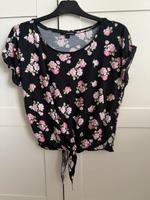 T-Shirt Sommershirt Crop Blumen schwarz Berlin - Spandau Vorschau