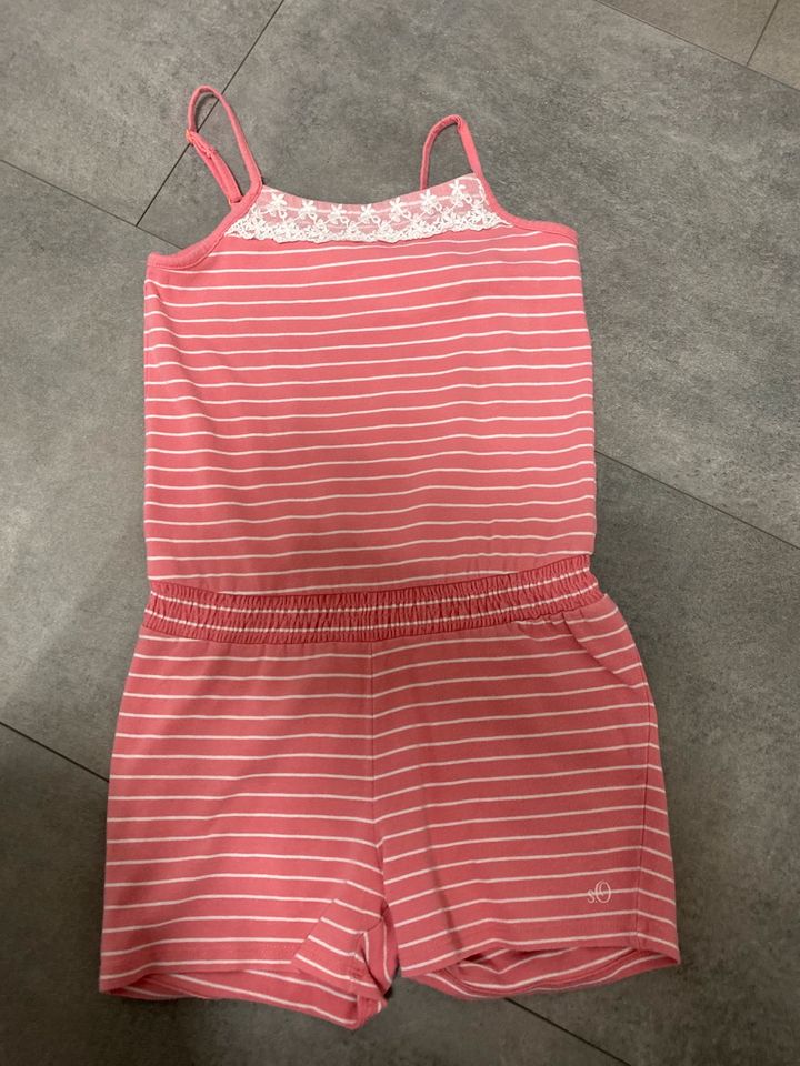 Jumpsuit S.Oliver Gr. 122 in Sinzig