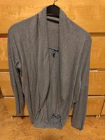 Graue Strickjacke Hessen - Petersberg Vorschau