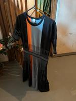 Hugo Boss Damen Kleid Gr 36 Nordrhein-Westfalen - Mülheim (Ruhr) Vorschau