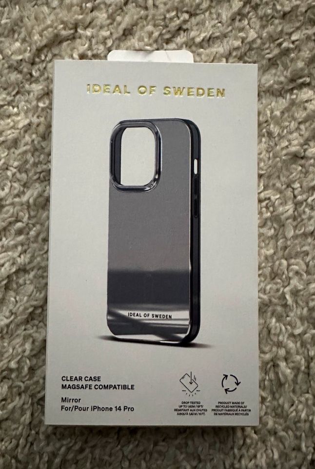 Ideal of Sweden Mirror Case (+MagSafe) iPhone 14 Pro in Gütersloh