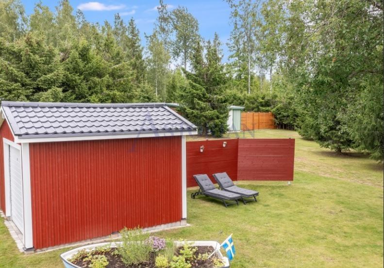 2 Ferienhäuser auf großem Grundstück in sehr ruhiger Lage in Südschweden in Finnentrop