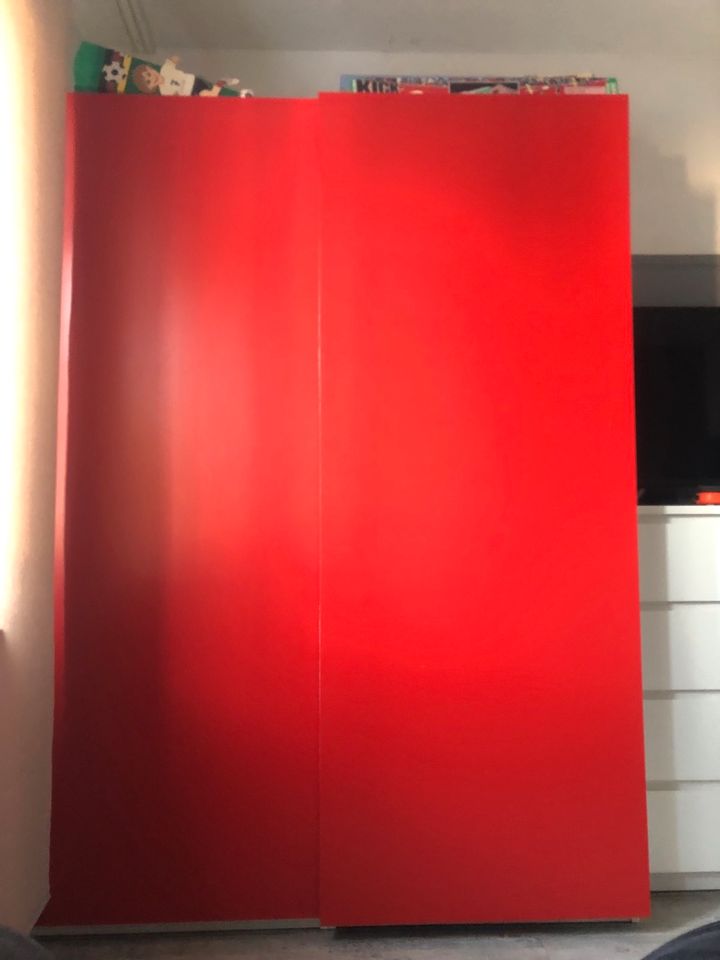 Ikea Pax Türen Schranktüren Schiebetüren rot 201 x 150 je 75 cm in Lippstadt