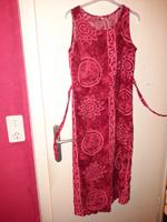 Knöchellanges rotes Kleid  mit hellen Ornamenten Nürnberg (Mittelfr) - Mitte Vorschau