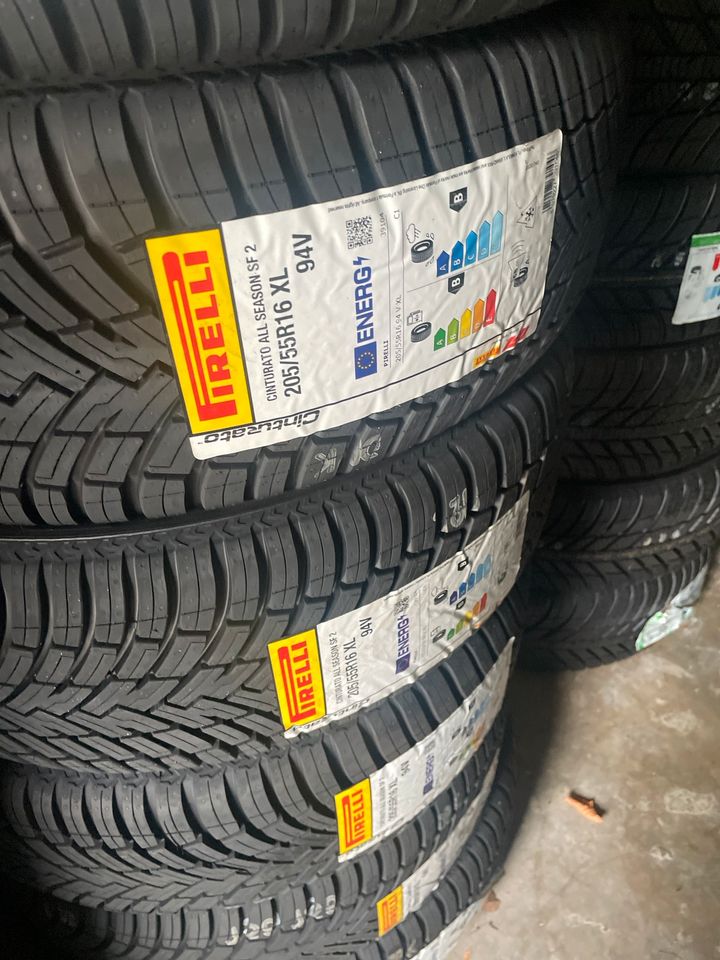 205 55 R 16  94 V XL Bridgestone Blizzak Neue Winterreifen M+S 22 in Solingen