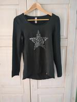 Pullover tredy Oberteil Langarmshirt Strech Pailletten Nordrhein-Westfalen - Dinslaken Vorschau