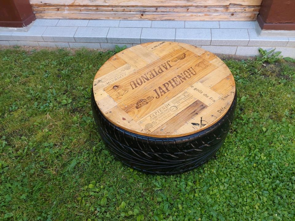 Hocker, Outdoor Sitzmöbel, Reifenhocker in Großschönau