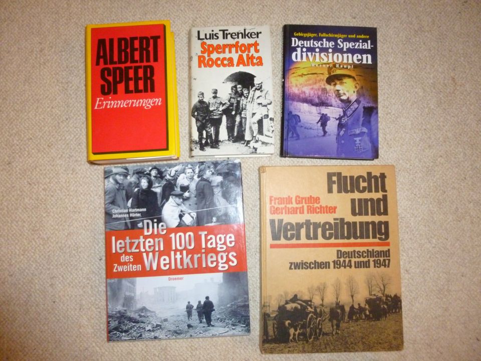 Bücher, 2. Weltkrieg, Militaria, Kriegsbücher in Rodenberg