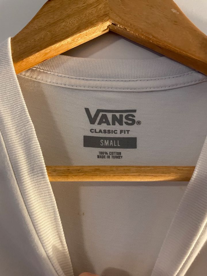 Vans tshirt in Saarbrücken