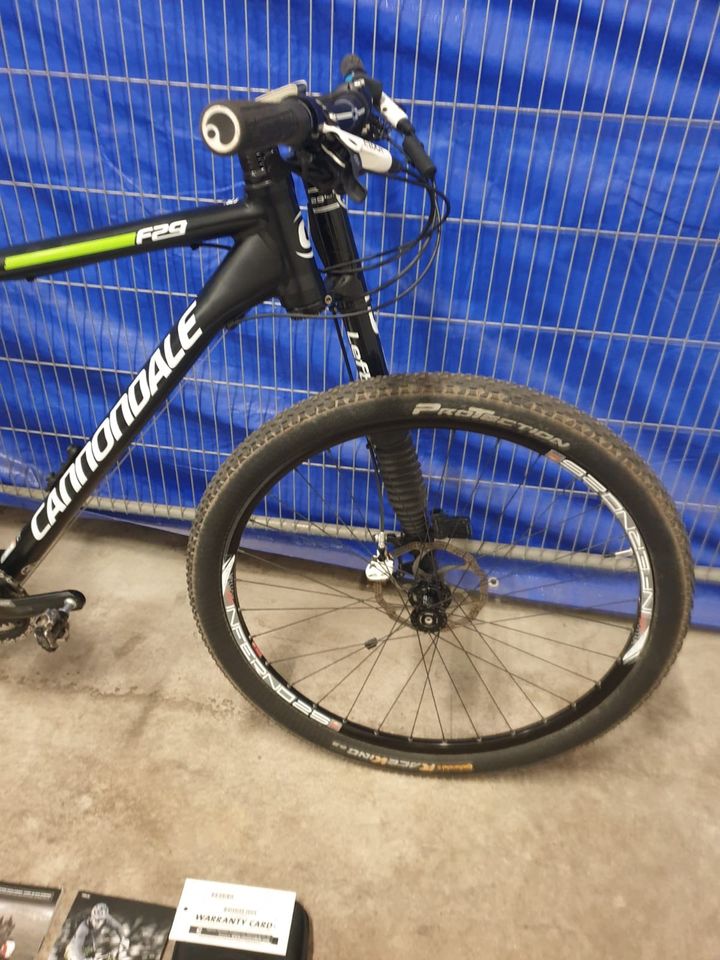 Cannondale Flash 29 Zoll Lefty XL Ink Zubehör in Berlin