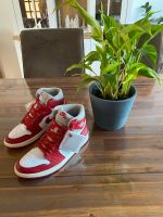 Nike Jordan 1 varsity red Schuhe Größe 42 Nordrhein-Westfalen - Willich Vorschau