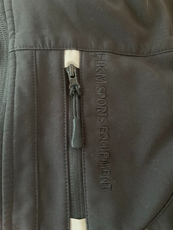 HKM Jacke Regenjacke schwarz Kinder Größe 176 in Penig