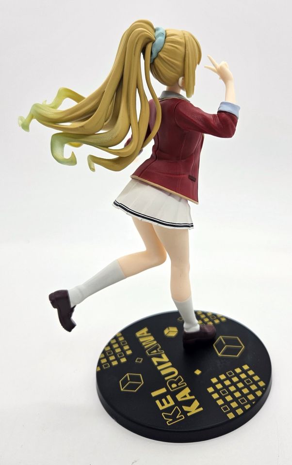 Classroom Elite Megumi Kei Karuizawa School Uniform Anime Figur in Magdeburg