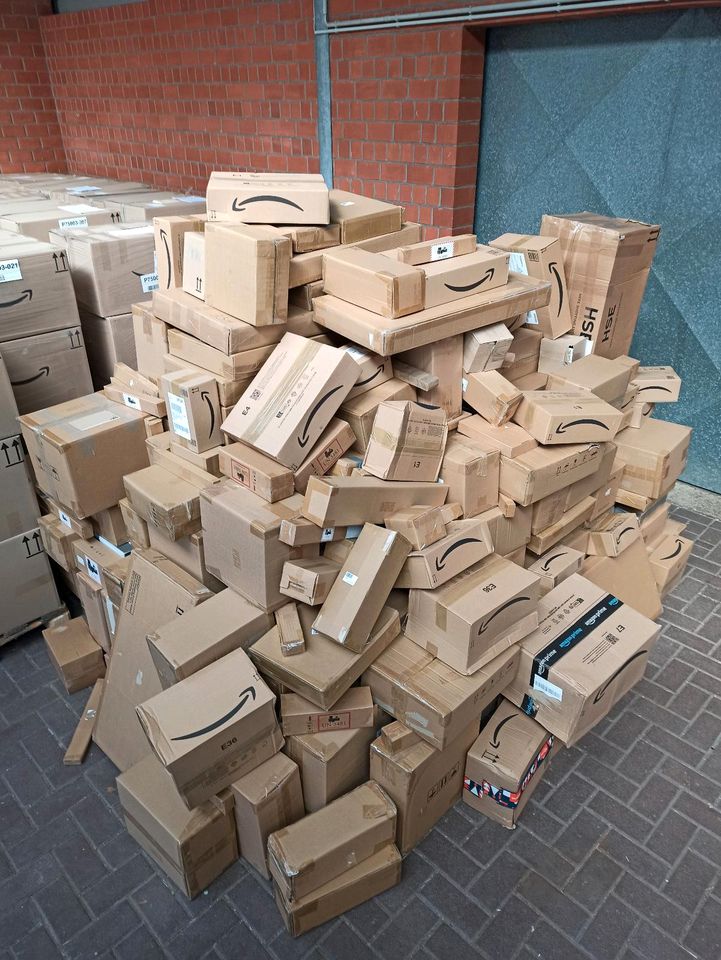 Amazon und TV Retouren Pakete. Frisch Eingetroffen! Retouren Paket