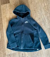 Flauschige Nike Jacke Kapuze Hoody schwarz Reißverschluss 146-156 Dortmund - Mitte Vorschau