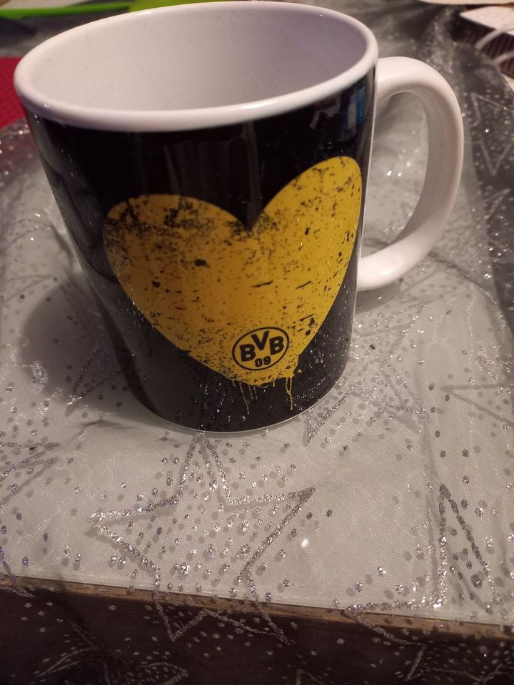 Borussia Dortmund Tasse Für die beste Mama schwarz gelb neu Mutte in Heinsberg