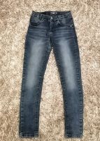 Neuwertige mittelblaue Jeans der Marke Blue Effect Gr. 152 Niedersachsen - Gifhorn Vorschau