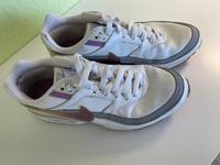 Nike Air Max Classic bw weiss-flieder Hessen - Groß-Gerau Vorschau