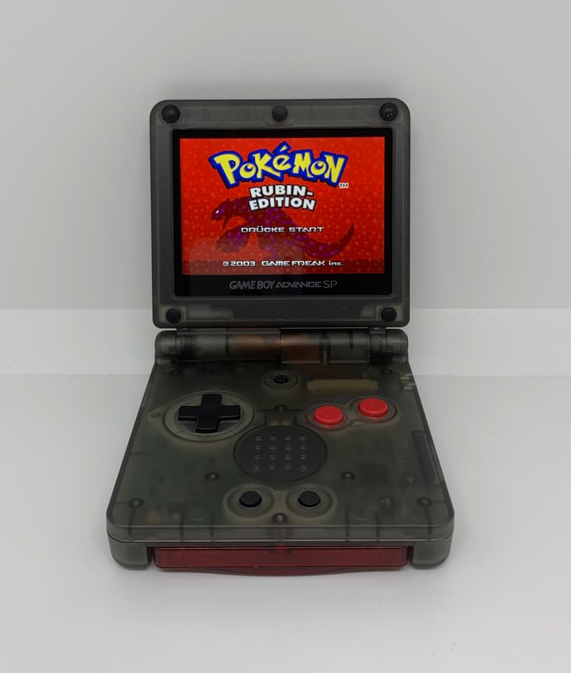 Gameboy Advance SP mit neuem IPS Display // 160€* in Dortmund