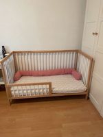 Tolles Gitterbett umbaubar Baby-Juniorbett 70x140 Baden-Württemberg - Mannheim Vorschau