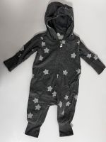 H&M Jumpsuit baby Grau Sterne Größe 62 Berlin - Reinickendorf Vorschau