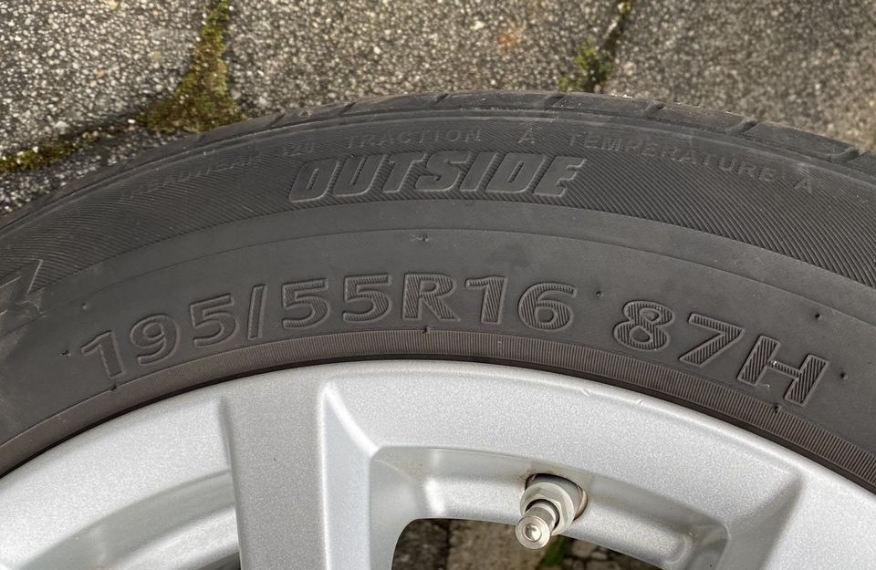 Satz AUTEC Felgen plus Reifen KUMHO ECO WING 195/55 R16 in Bergkirchen