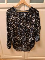 Bluse mit Reißverschluss, dunkelblau mit Muster Größe 38 PRIMARK Brandenburg - Dallgow Vorschau