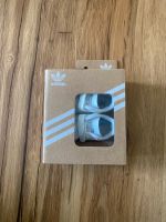Adidas Babyschuhe in Größe 18 Nordrhein-Westfalen - Borken Vorschau