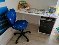 Schreibtisch mit Stuhl Niedersachsen - Westoverledingen Vorschau