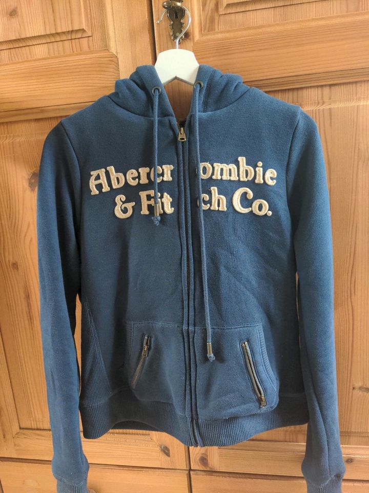 Jacke Hoodie Abercrombie&Fitch in Thale