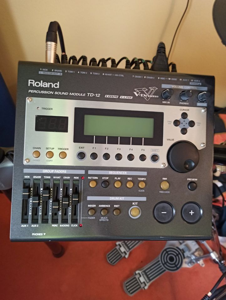 E-Drumset Roland TD 12 in Kleinblittersdorf