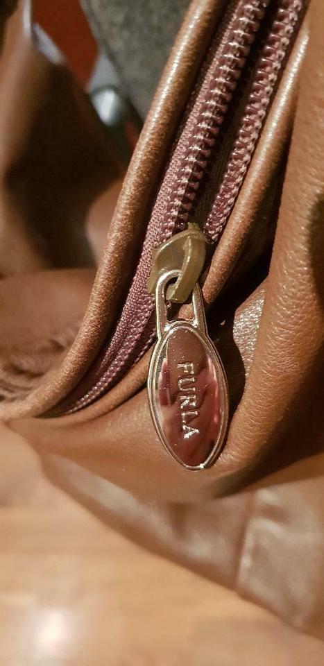 Furla Tasche in braun, sehr guter Zustand, butterweiches Leder in Landshut