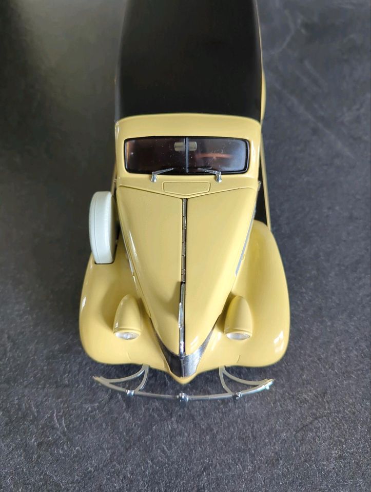 Modellauto 1:18 Chevrolet in Glückstadt