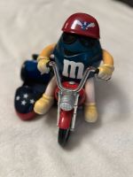 M&M Sammelfigur mi Motorrad mit Beiwagen Sachsen - Oschatz Vorschau