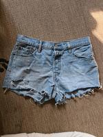 Levis Shorts Größe 40 Niedersachsen - Peine Vorschau