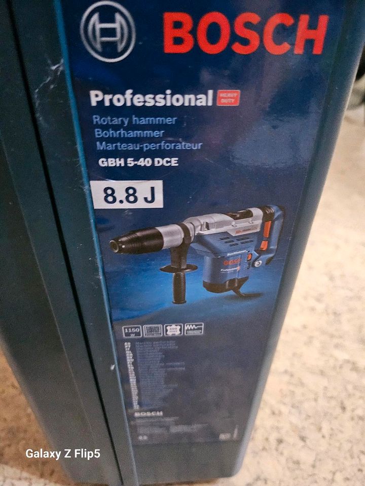 Bosch Professional GBH 5-40 DCE Bohrhammer inkl. Zubehör in Roßbach
