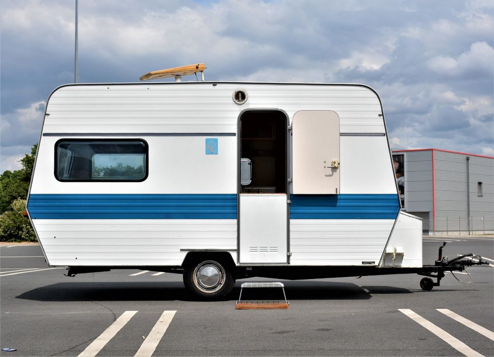 WOHNWAGEN KNAUS KOMFORT 400 4 SCHLAFPLÄTZE KÜCHE HEIZUNG in Hessisch Oldendorf