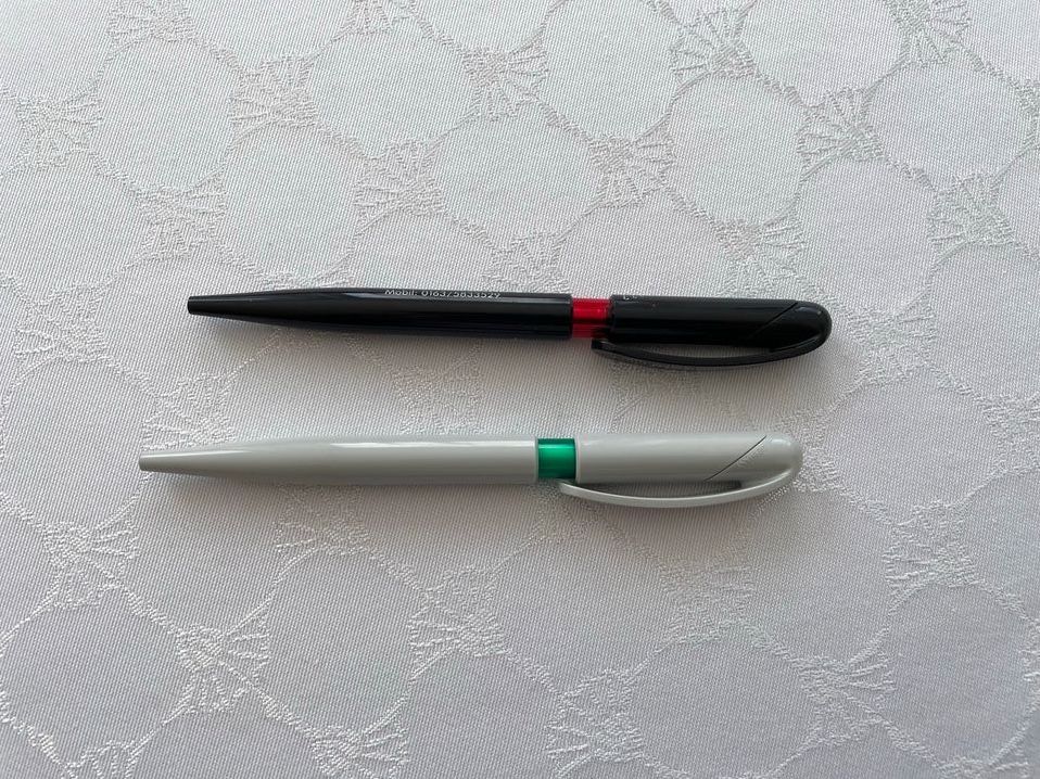2 Stück Kugelschreiber davon 1 x Design COLANI schwarz Werbung in Radebeul