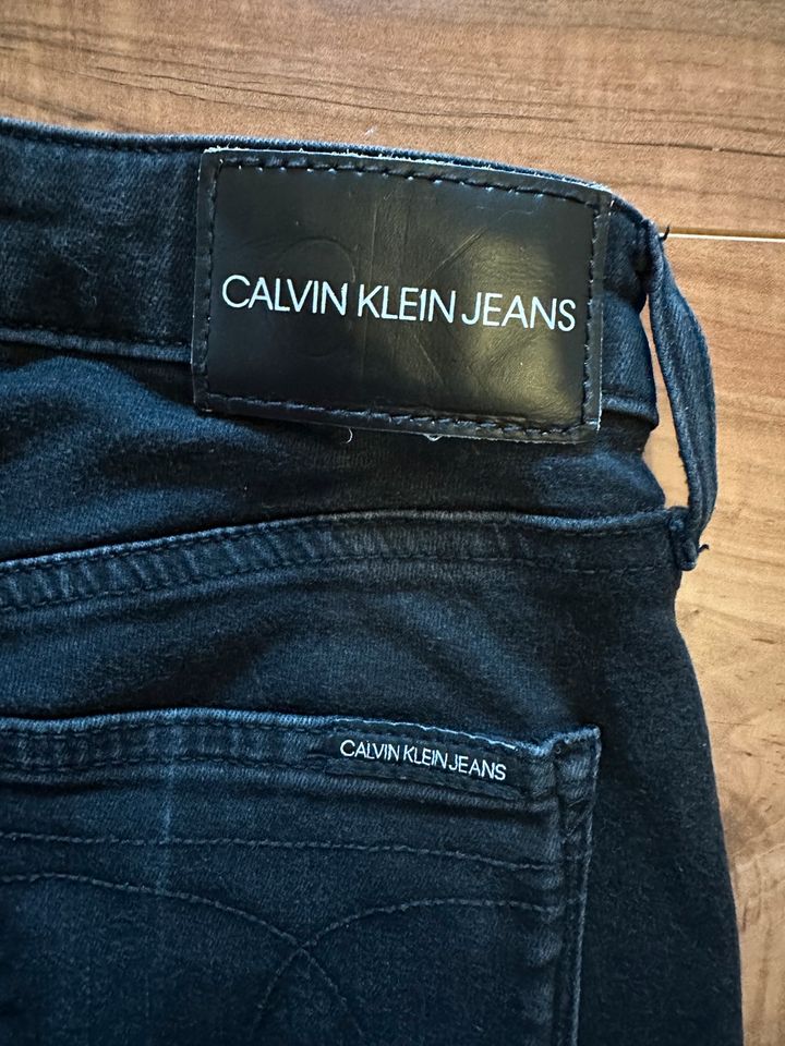 Calvin Klein Jeans in Bad Salzuflen