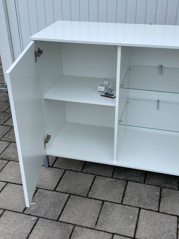 Sideboard, Kommode, Schrank Hochglanz weiss in Neufahrn