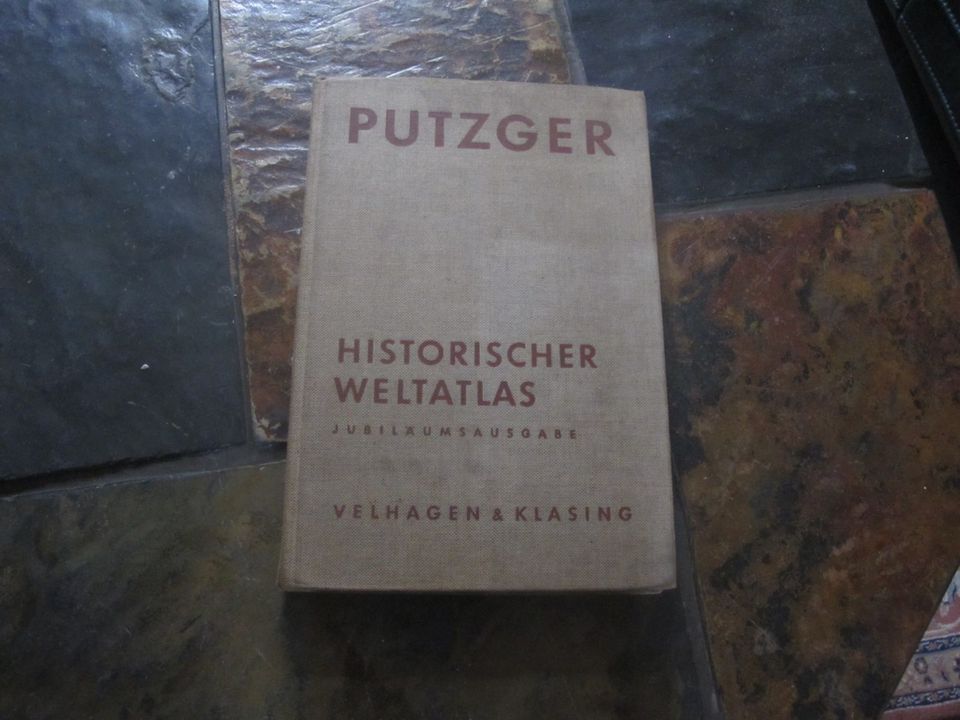 PUTZGER - Historischer Weltatlas TOP!! in Losheim am See
