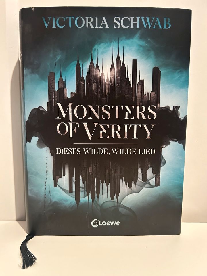 Monsters of Verity - Fantasyroman in Hamburg